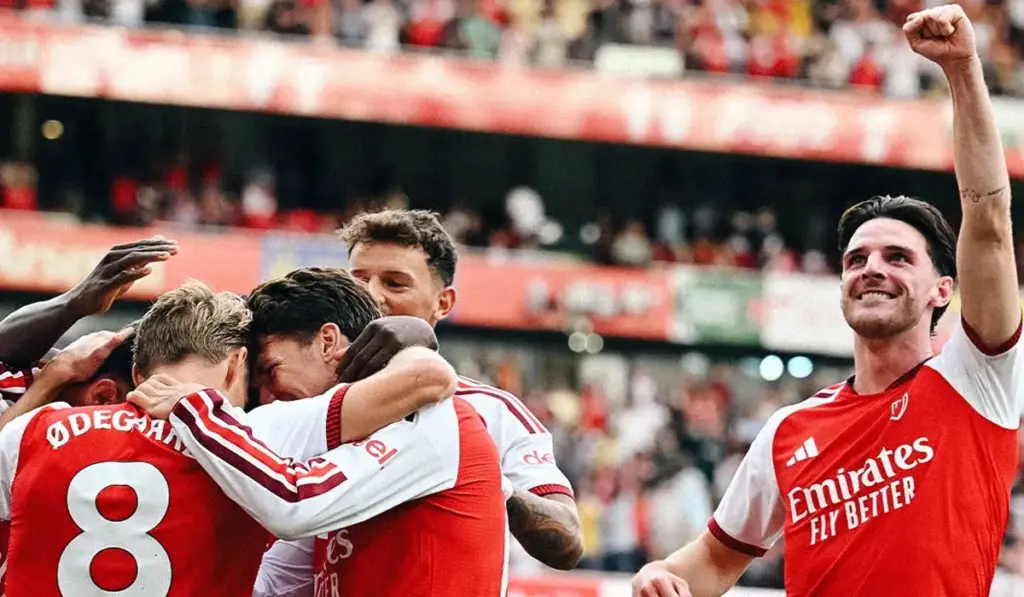นาโปลี vs อาร์เซน่อล